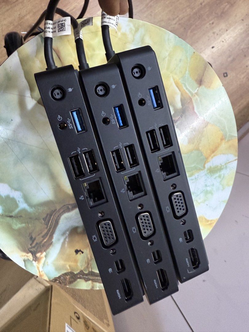 Dell Docking Station454750687713699841