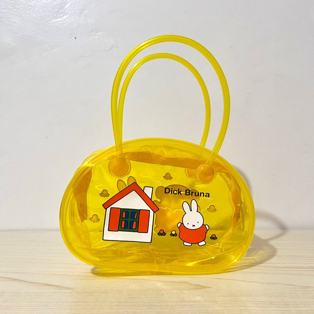 Dick Bruna Miffy Clear Mini Bag 16x5x11cm - Php 250 (Category: Cross-body Bags) located in Davao. Submitted by pandorastoybox (Listing ID 1437947781, Image 2). Description: Dick Bruna Miffy Clear Mini Bag 16x5x11cm - Php 250 .