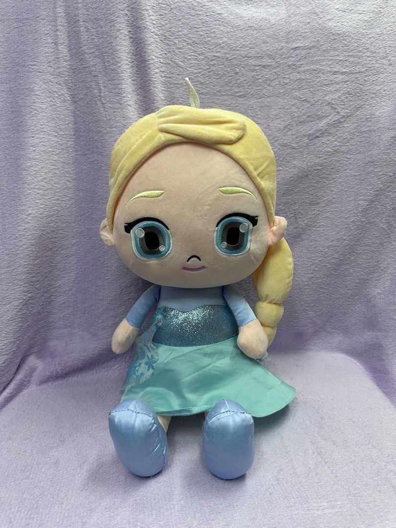 Disney Frozen Elsa Plush Doll (Category: Plushies & Soft Toys) located in Manila. Submitted by rinasclutter (Listing ID 1438025684, Image 1). Description: 🇨🇳 Direct from China ✈️ Brand New and Nice Quality 💯✨ 📏 40cm size sitting, 50cm size if standing — sakto pang-display, cuddle, or collection 🫶 .