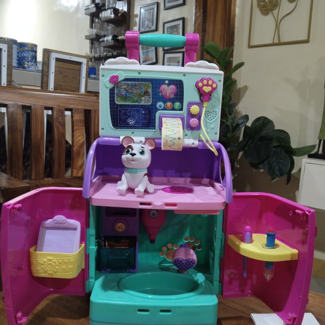Doc McStuffins pet rescue mobile like new (Category: Kids Toys) located in Cavite. Submitted by dimple082 (Listing ID 1438029752, Image 3). Description: very good condition complete.