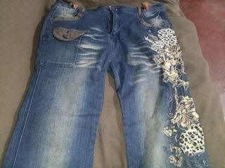 (Category: ) located in . Submitted by lili035 (Listing ID 1437944510, Image 1). Description: .