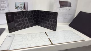 Foldable Keyboard460599958449039360