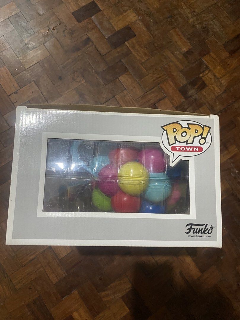 Funko Pop! Town: Kevin with Up House (Category: Designer & Blind Box Toys) located in Taguig. Submitted by diannkalang (Listing ID 1438090429, Image 3). Description: - Funko Pop! Town figure: Kevin with the Up House - From Disney Pixar's 'Up' - Limited edition - In original packaging - Box art: Kevin and the Up House with balloons - Back of box: Matching image angono rizal lalamove ready.