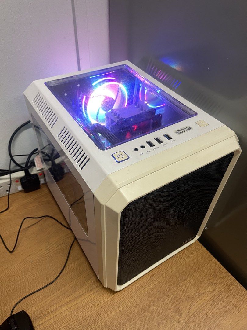 Gaming PC + Peripherals454496332473313281