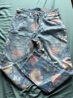 (Category: ) located in . Submitted by peonyfield (Listing ID 1437987479, Image 1). Description: .