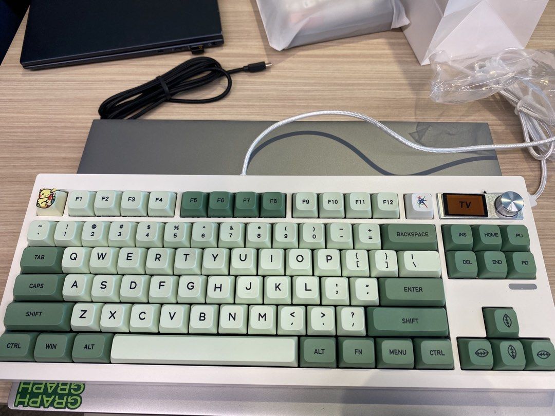 GMK87 Custom Mechanical Keyboard - White454842107120199681