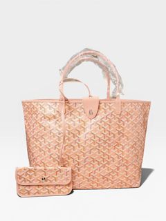 (Category: ) located in . Submitted by purgingmycloset888 (Listing ID 1438038790, Image 1). Description: .