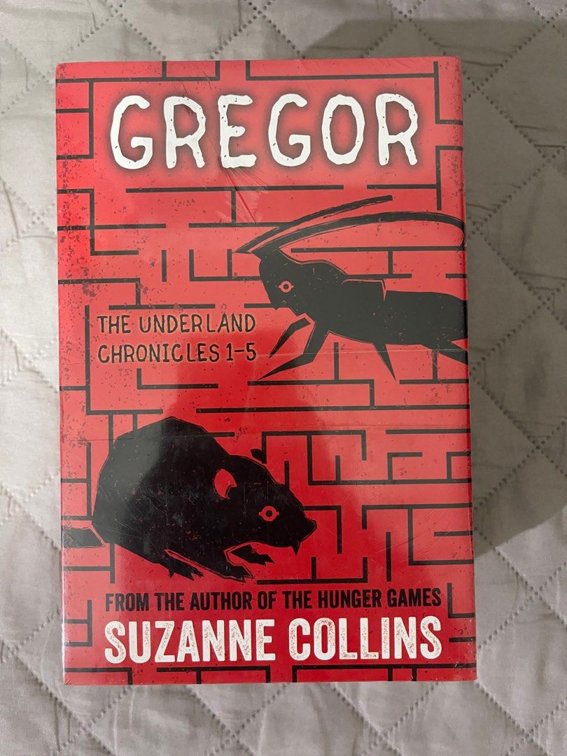 GREGOR Series (COMPLETE SEALED SET) by Suzanne Collins (Category: Storybooks) located in Pasay City. Submitted by ari.declutters (Listing ID 1438024997, Image 2). Description: BRAND NEW SEALED GREGOR SERIES SET by SUZANNE COLLINS *Books are bought years back, which is why some yelow discolorations on the edge are visible *Message if you need more photos LAST PRICE POSTED ; will not entertain low-balling Price adjustment may be made if getting mor