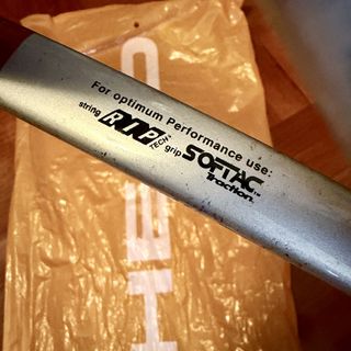 （分類：）位於 。 由 andytennis 提交（商品編號 1438029094，圖片 1）。簡介： 。