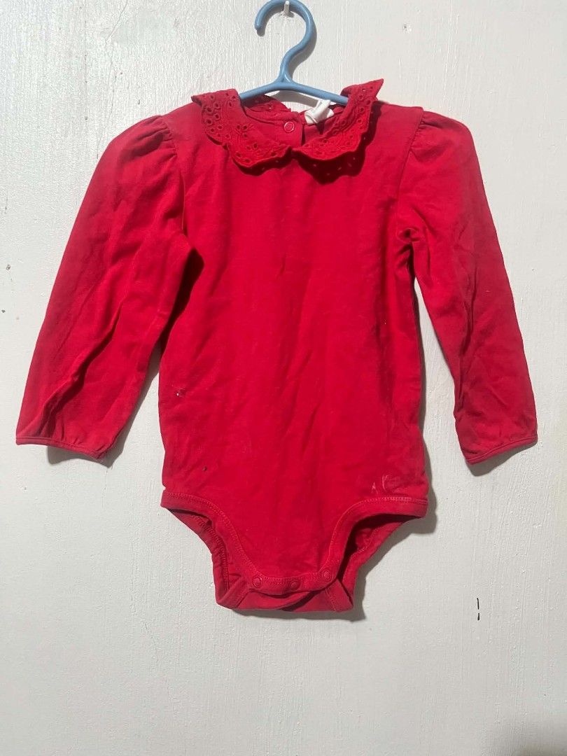 H&m baby longsleeve bodysuit (Category: Babies & Kids Fashion) located in Quezon City. Submitted by MA_finds014 (Listing ID 1437956311, Image 1). Description: .