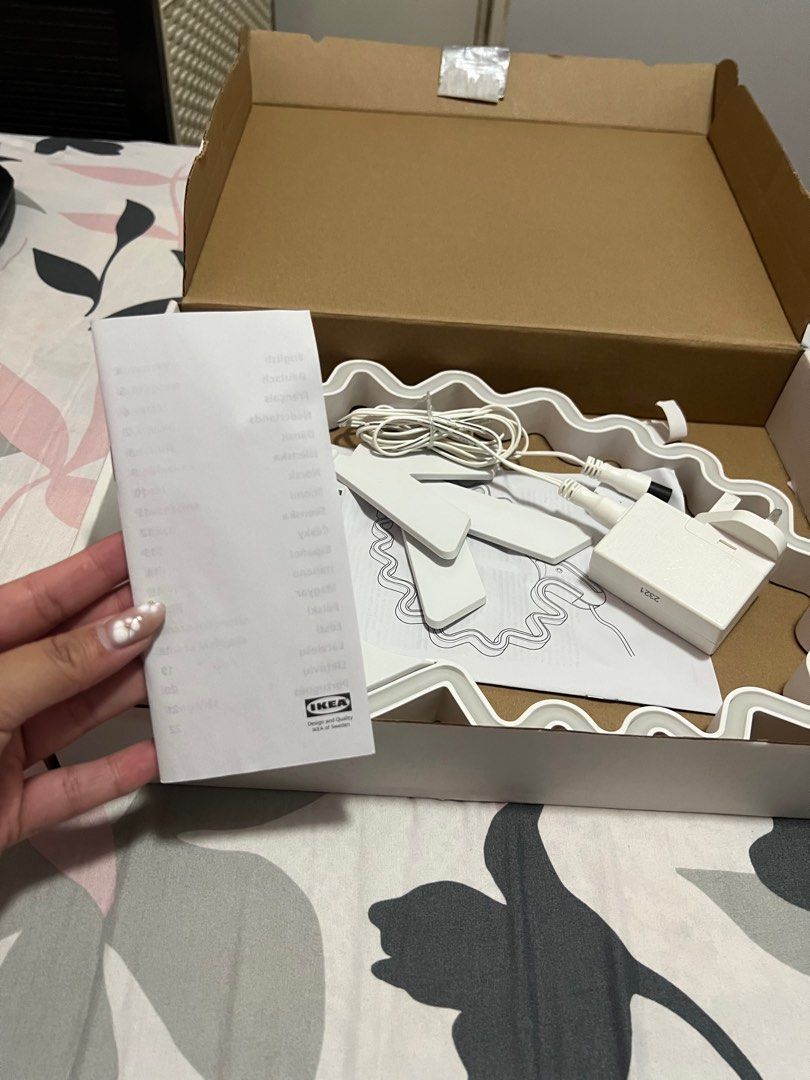 IKEA light design (Category: Lighting) located in Manila. Submitted by alcpboutique (Listing ID 1438098157, Image 3). Description: may different modes po sya and can change colors brandnew (inopen lang) bought it on saudi.