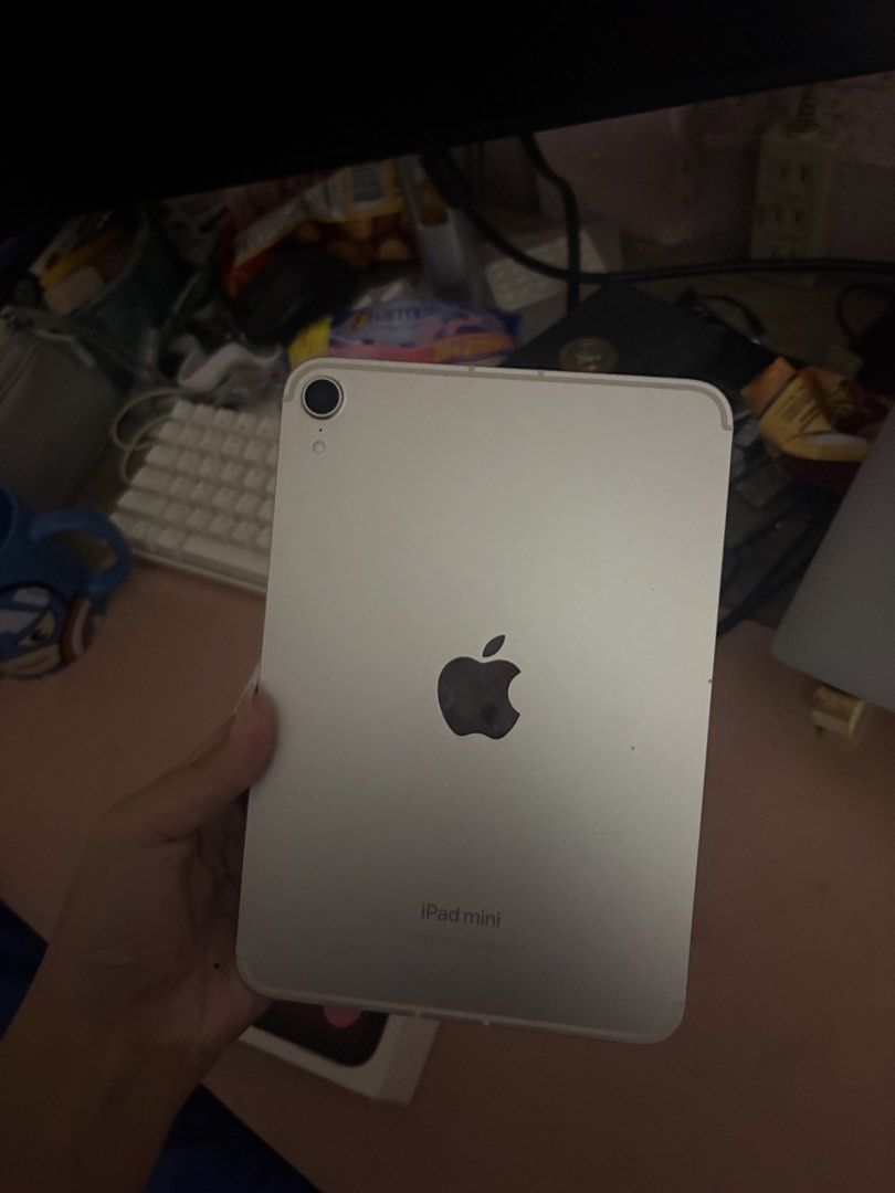 iPad Mini A17 Pro WiFi + Cellular (Category: iPad) located in Manila. Submitted by jamaicasam55404 (Listing ID 1438062924, Image 2). Description: - iPad A17 Pro Mini - WiFi + Cellular - 128GB Storage - no issue.