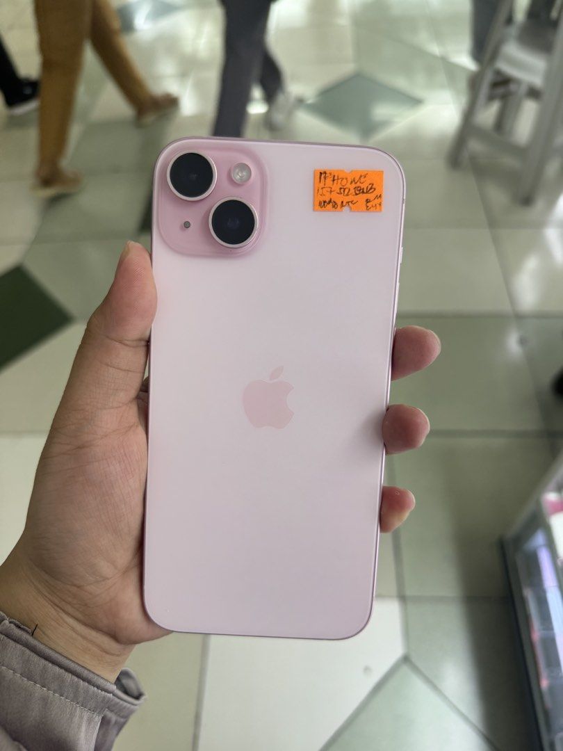 iPhone 15 Plus 512GB GLOBELOCK No Issue Secondhand (Category: iPhone 15 Series) located in Pasig City. Submitted by FarAndRayShop (Listing ID 1438093865, Image 1). Description: OPEN FOR SWAP/SELLING/BUYING (RFS: Buy and Sell) Price: 38,499 iPhone 15 Plus 512GB •Globelock •NO HIDDEN ISSUES •TEST TO SAWA •Authentic Phone Physical store in Greenhills Shopping Center XD-07 Stall Number Look For Rayray Or Anika NO CASH INSTALLMENT We are open also for