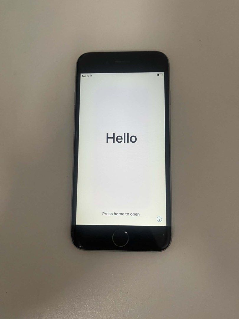 iPhone 6s 32GB Space Gray Factory Reset Good Condition (Category: iPhone 6 Series) located in Davao. Submitted by chelseanic50605 (Listing ID 1438046517, Image 2). Description: Selling my iPhone 6s Space Gray ✔️ Working smoothly ✔️ Factory reset ✔️ Touch ID working ✔️ Camera and speakers working ✔️ No iCloud lock ✔️ Ready to use.