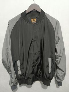 (Kategori: ) berada di . Dikirim oleh dhestore (ID iklan 1437986943, Gambar 1). Deskripsi: .