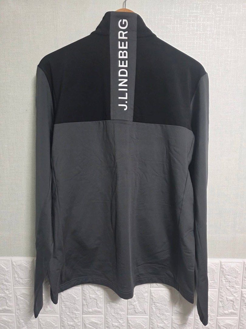 j.lindeberg Banks Midlayer (XL&2XL) (Category: Coats, Jackets and Outerwear) located in Santa Rosa. Submitted by omnicronzxc (Listing ID 1438105692, Image 3). Description: ✅️₱ 6,500 each add shipping JNT PO 📍Slim Fit ✅️Size: XL Width: 21.5 Length: 27.5 ✅️Size: XXL Width: 22.5 Length: 28.5 COLOR: Asplhalt #stock번호2837 Disclaimer : We are not affiliated or associated with any of the brands featured. All copyright and trademarks reserved to the ori