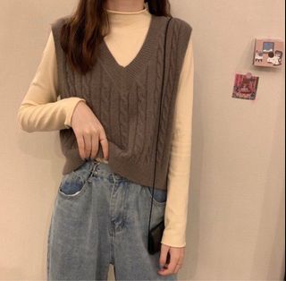 (Category: ) located in . Submitted by ailingg (Listing ID 1438069945, Image 1). Description: .