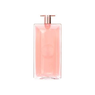 (Category: ) located in . Submitted by latitude_parfums (Listing ID 1437940328, Image 1). Description: .