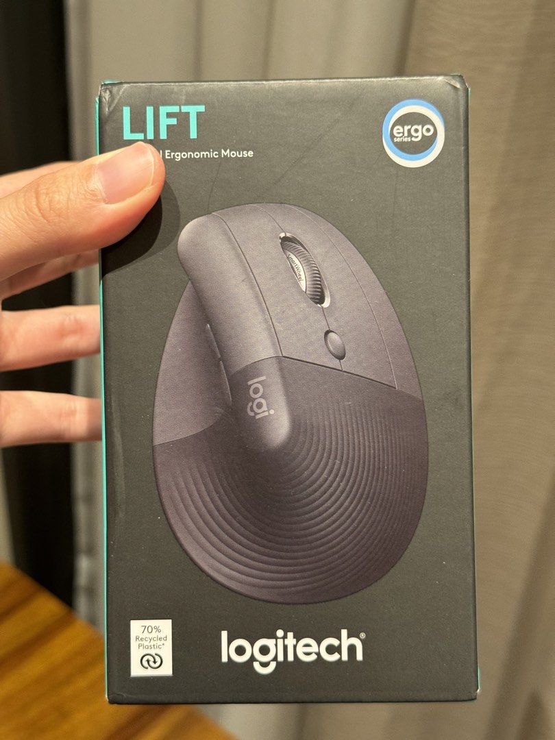 Logitech Lift Vertical Ergonomic Mouse455067991529891841