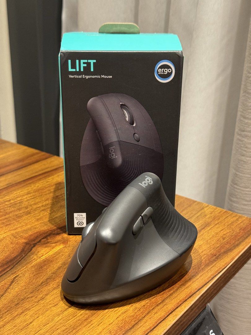 Logitech Lift Vertical Ergonomic Mouse455067991529891842