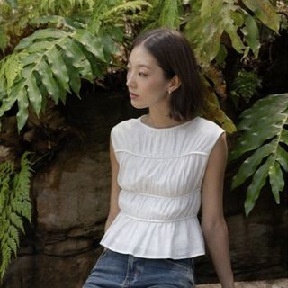 (Category: ) located in . Submitted by shopchic (Listing ID 1437988552, Image 1). Description: .