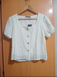 (Category: ) located in . Submitted by niceoutfits (Listing ID 1438086879, Image 1). Description: .