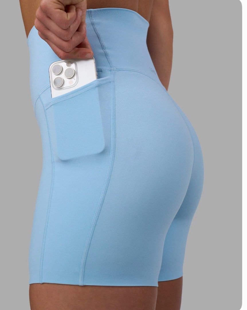 LSKD Elixir 6" Pocket Shorts - Open Air in Small (Category: Activewear) located in Manila. Submitted by sbm_declutters (Listing ID 1437997222, Image 2). Description: Retails 80USD ~4,930 - LSKD Zephyr Shorts - Ultra-light and soft fabric - 6" inseam - Ultra high-rise waistband - Side pockets for your phone - Smooth bonded hem finishes - Reflective branding - Material: 70% Nylon, 30% Spandex.
