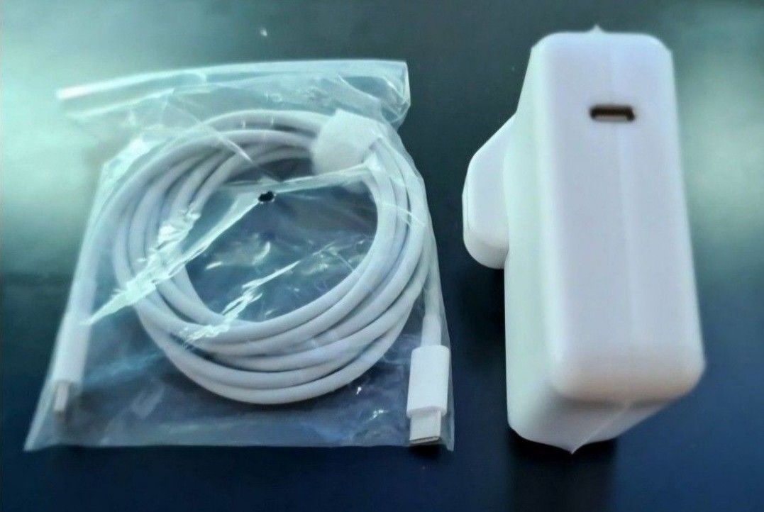MacBook Pro 61W Type C Charger454723942482585601