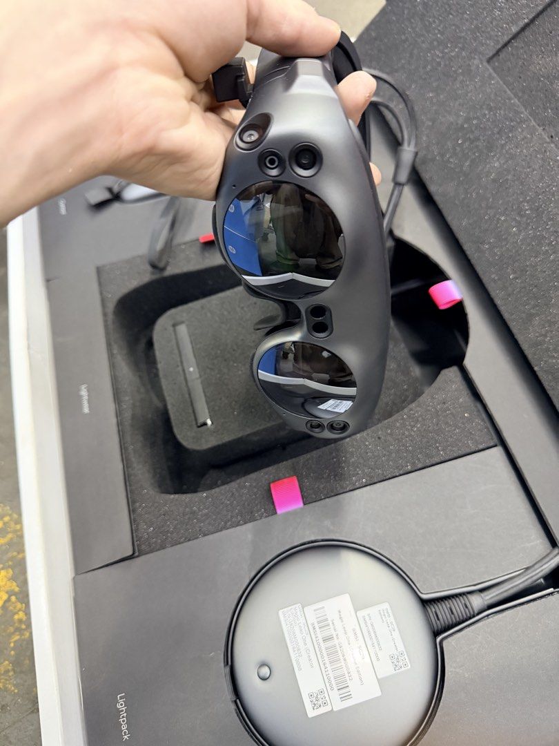 Magic Leap One AR Headset454985646112788481