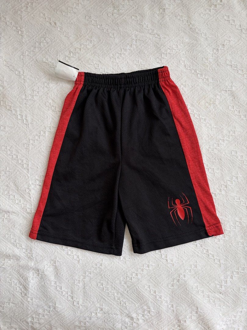 Marvel Spiderman Boys Athletic Shorts 6T (Category: Babies & Kids Fashion) located in Manila. Submitted by thriftselection.ph (Listing ID 1437959461, Image 1). Description: Like new fabric Slightly crack on print.
