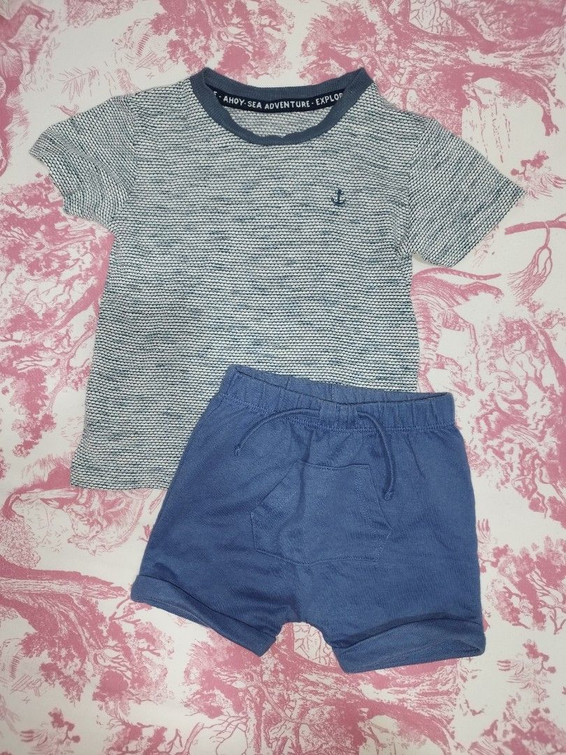 Matalan set 12/18 mos runs big (Category: Babies & Kids Fashion) located in San Jose. Submitted by littlezcloset (Listing ID 1438081975, Image 1). Description: euc kasya pa up to 3t petite.