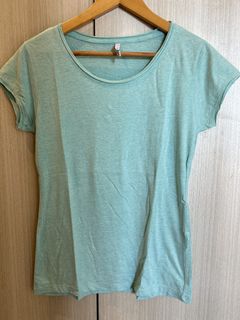 (Category: ) located in . Submitted by kayeshoppe (Listing ID 1437973133, Image 1). Description: .