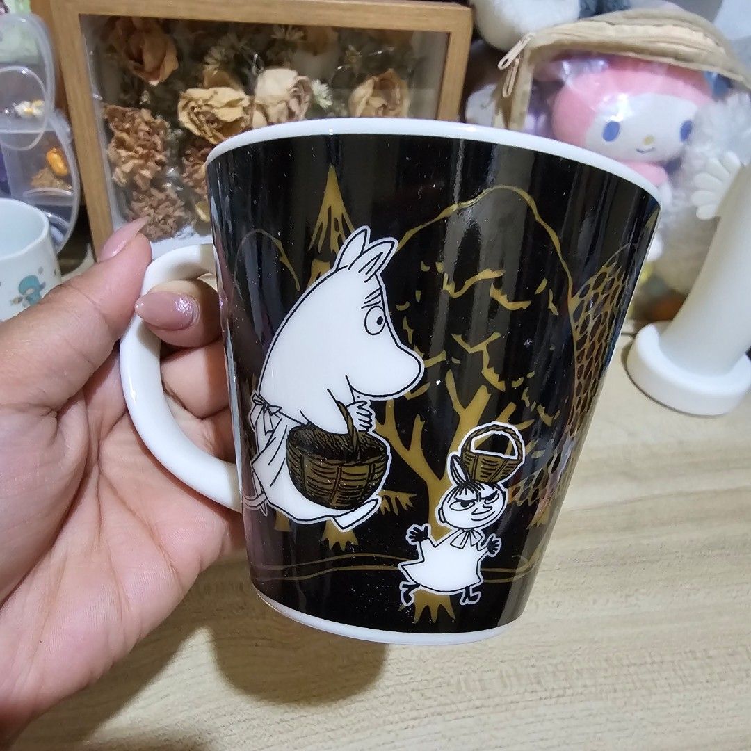 Moomin Black Mug (Category: Coffee & Tea Tableware) located in Manila. Submitted by lovelylovesjapan (Listing ID 1438093933, Image 2). Description: 🌸The item is on-hand and authentic from Japan 🌸Mode of Payment (MOP): GCASH/Bank Transfer 🌸Mode of Delivery (MOD): J&T or Lalamove (Shipping every Saturday and Sunday) Notes: 🩷Breakable items are packed with care and caution. Seller will not be held liable for any damages incurred by the courier u