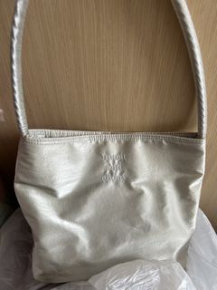 （分類：）位於 。 由 kystore16 提交（商品編號 1438006302，圖片 1）。簡介： 。