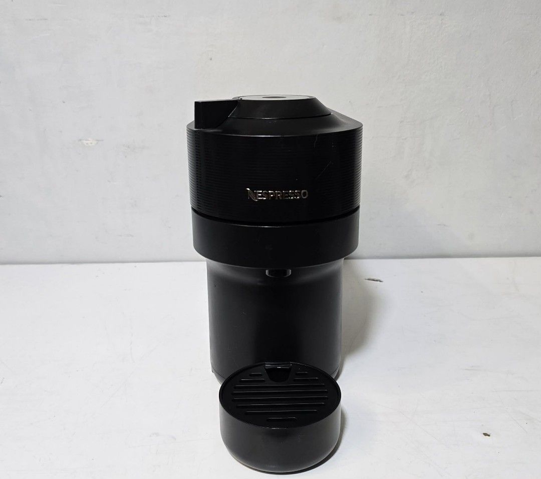 Nespresso Vertuo Pop (Category: Coffee Machines & Makers) located in Caloocan City. Submitted by souththrift_taytay (Listing ID 1438047755, Image 1). Description: Nespresso Vertuo Pop Australian mall pull out Used as demo unit 220V No issue Complete accesories No box.