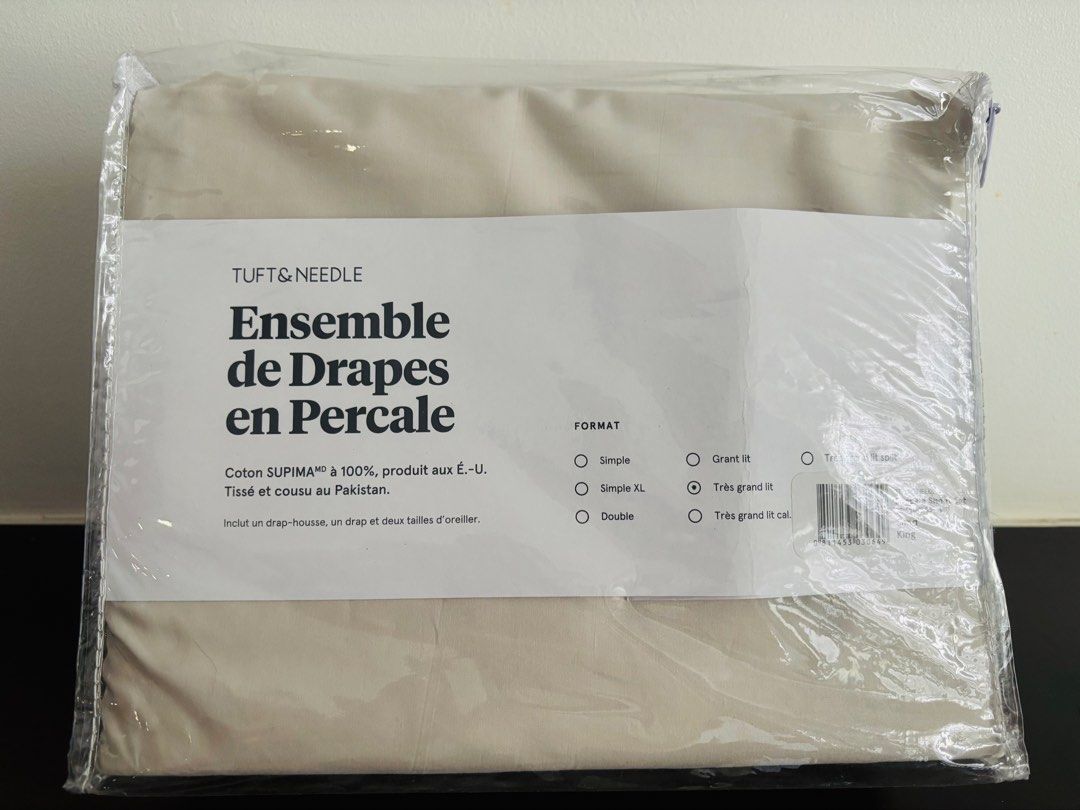 NEW Tuft & Needle King Size Flat Sheet 100% Cotton Supima Percale with Pouch (Category: Bedding & Towels) located in Paranaque City. Submitted by mysinfulindulgence (Listing ID 1438059290, Image 1). Description: Brand new and unused Imported from the USA Tuft & Needle 100% Cotton supima Percale Flat sheet with free pouch Size: King Size Pick up loc: bf homes paranaque Mop: bdo / gcash Mod: ggx, jnt, lbc, grab or lalamove Your purchase will help f