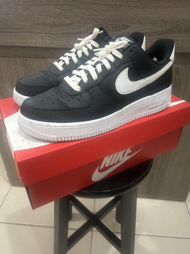 Nike Air Force 1 Low Black White (Category: Sneakers) located in Manila. Submitted by thriftee_acres (Listing ID 1438061970, Image 2). Description: - Nike Air Force 1 Low - Color: Black and White - Size: US 8 - Features: Black leather upper, white accents, white laces and sole - Includes replacement box and black shoe lace -with free voucher for nike app -Manila Mandaluyong Makati Area.