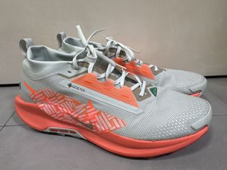 （分類：）位於 。 由 sneaker_ttt 提交（商品編號 1438067388，圖片 1）。簡介： 。