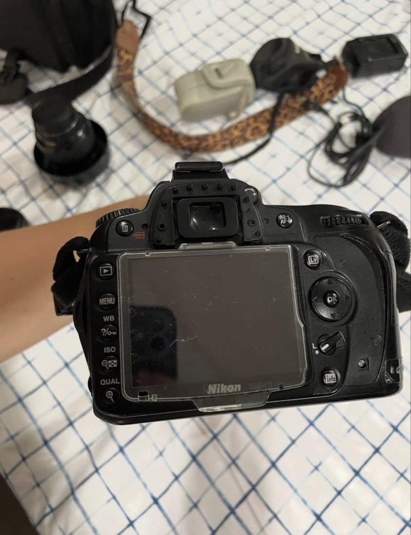 Nikon D90 DSLR Camera with Lenses and Accessories (Category: Cameras) located in Manila. Submitted by kyleramooos (Listing ID 1437990890, Image 3). Description: - Nikon D90 DSLR camera body - Lenses: kit lens, 50mm and 28-200mm - Accessories: - Charger - Battery - Camera bag - Flash diffuser - Camera strap - Good working condition.