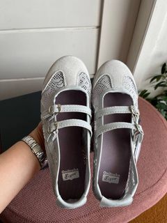 (Category: ) located in . Submitted by aiman_sole5 (Listing ID 1437979869, Image 1). Description: .