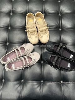 (Category: ) located in . Submitted by fashion_collection (Listing ID 1438101496, Image 1). Description: .