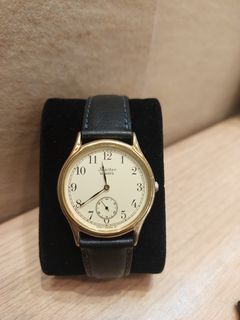 (Category: ) located in . Submitted by vintageanddainty (Listing ID 1437985250, Image 1). Description: .