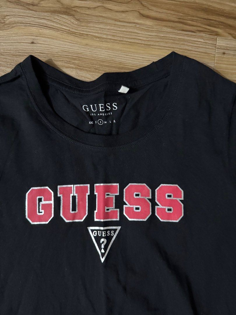 original guess tshirt (Category: Shirts) located in Rizal. Submitted by esquivel.declutter (Listing ID 1437944171, Image 2). Description: not using anymore wore once lang ata.