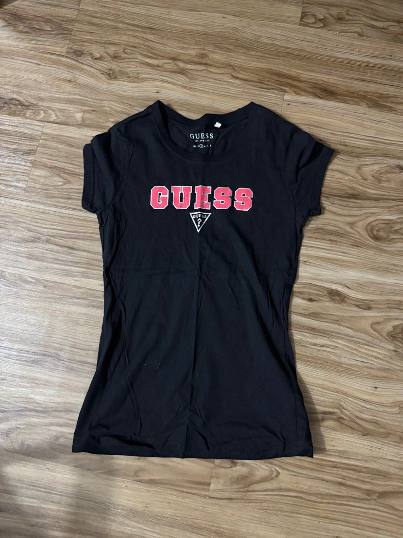 original guess tshirt (Category: Shirts) located in Rizal. Submitted by esquivel.declutter (Listing ID 1437944171, Image 1). Description: not using anymore wore once lang ata.