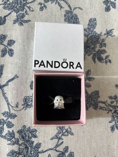 (Category: ) located in . Submitted by prelovedbysharinaaa (Listing ID 1438069801, Image 1). Description: .