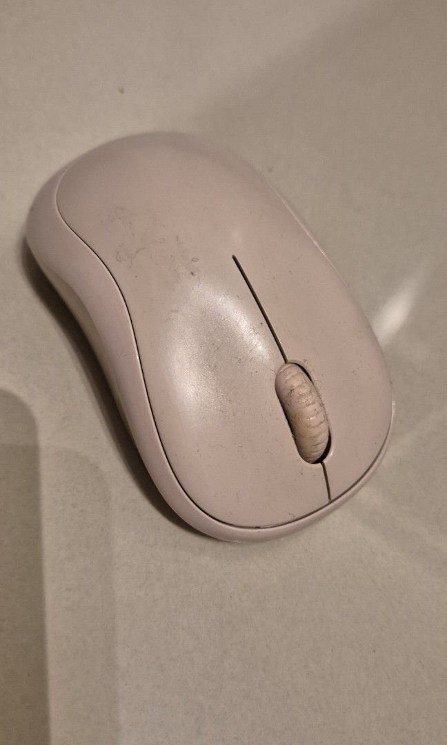 Pinkish wireless mouse455164074950676480