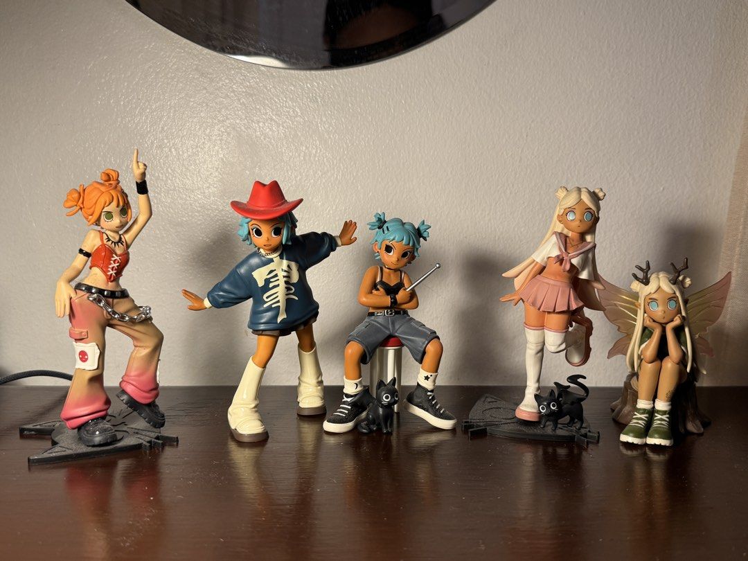 Pop Mart Peach Riot (Category: Designer & Blind Box Toys) located in Manila. Submitted by pakissuwu (Listing ID 1438050703, Image 2). Description: As a set 2,000 If per figurine 450 each Frankie Diva ❌ Frankie the rhythm (missing one drum stick) can give a discount for this Gigi Popstar Poppy Cutie Poppy Tree Slump No more boxes but will wrap individually in bubble wrap when shipped out Complete with respective Cards.