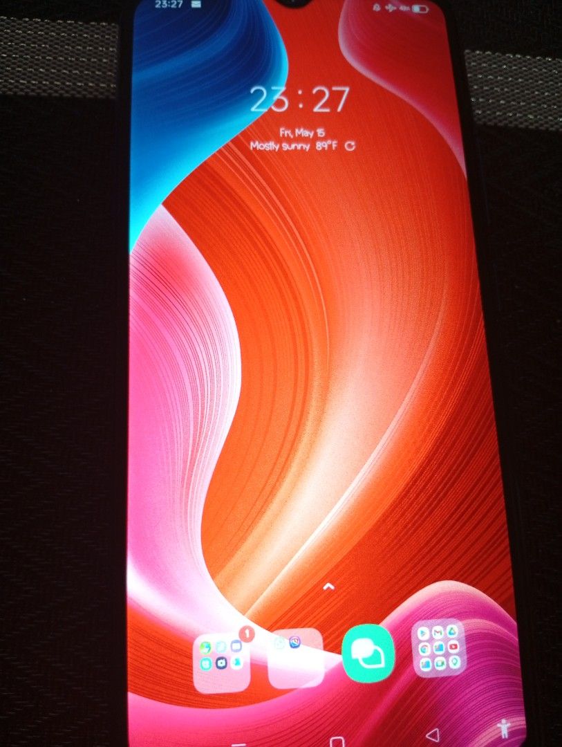 REAL ME C15 (Category: Realme) located in Quezon City. Submitted by chiefmaster (Listing ID 1438100490, Image 3). Description: SELLING MY PRE-LOVED REALME C15 SECOND HAND WELL USED NO SCRATCH OR DENTS OR WHATSOEVER IN PRISTINE CONDITION PHYSICALLY MINSAN NAGHAHANG CGURO DHIL MEDYO MATAGAL NA RIN SA KIN SUPER SULIT.