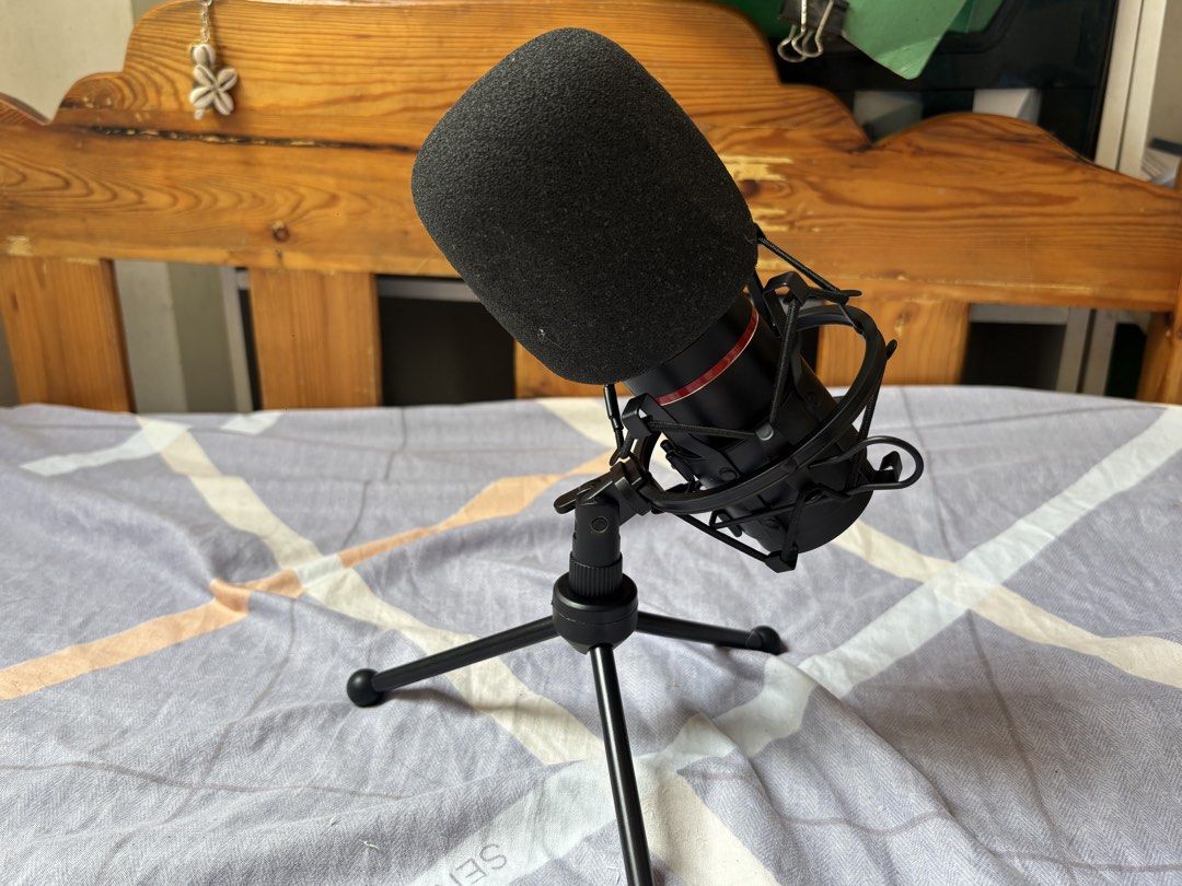 Redragon Blazar GM 300 Condenser Microphone (Category: Microphones) located in Cabuyao City. Submitted by luvlexaa (Listing ID 1437951873, Image 3). Description: - Bought it for 2765 pesos from Redragon official store. - Good as new. - Complete items with box. - No defect or issue. - Only used it for my final project in audio class. - Perfect for streaming, podcasting, or recording..