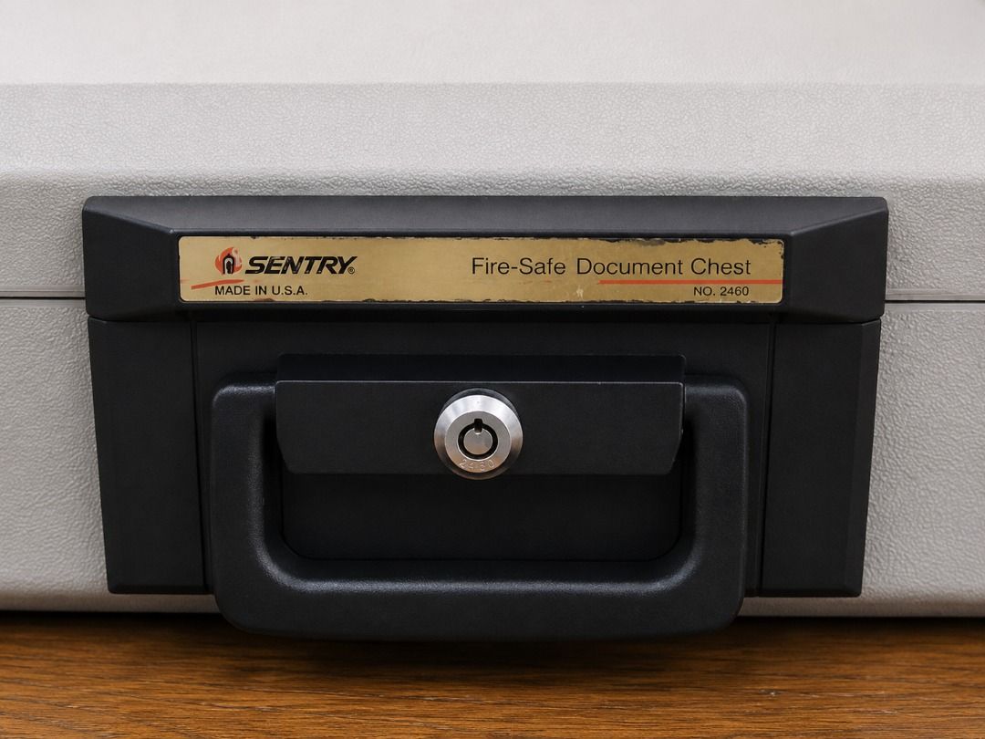 Sentry Fire-Safe Document Chest / Safety Box (Category: Safe) located in Muntinlupa City. Submitted by HeavyMeta (Listing ID 1437939887, Image 2). Description: Sentry Fire-Safe Document Chest / Safety Box ₱3,000 Original Sentry Fire-Safe Document Chest in good working condition. Made in U.S.A. Perfect for storing: • passports • legal documents • gadgets • jewelry • emergency cash Includes key and lock is working properly. Heavy-duty fire-safe con